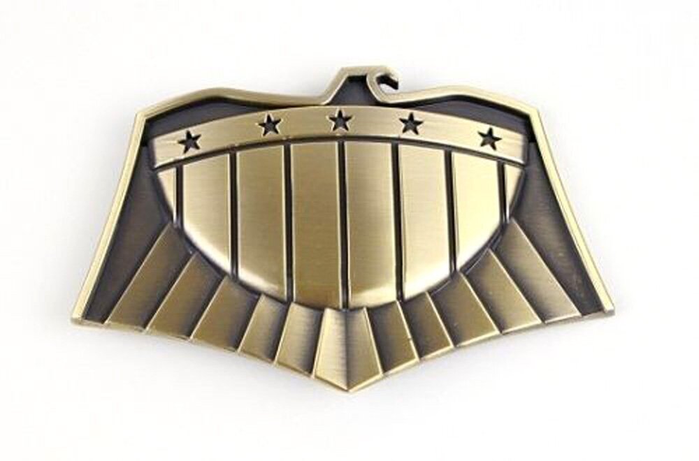 7027 thecostumebase Judge Dredd Buckle Props Replica